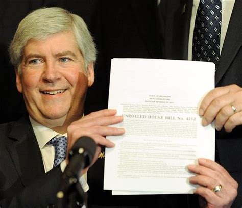 Gov Rick Snyder Signs Farm Environmental Program Bills