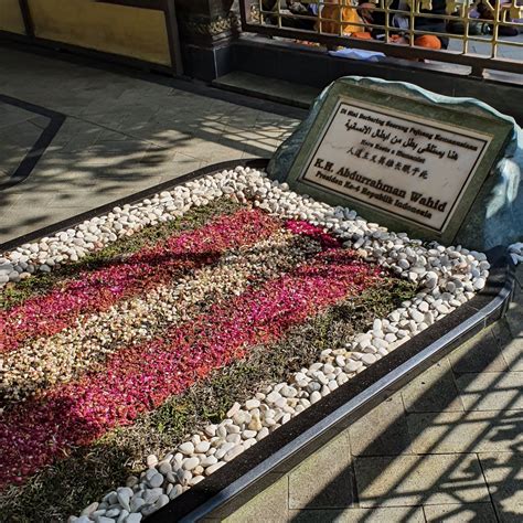 Wretikandayun On Twitter Ziarah Ke Makam Gus Dur Di Ponpes Tebu Ireng