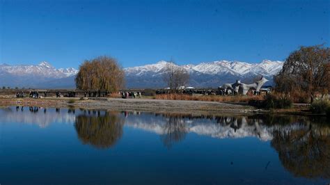 Mendoza Recibi Turistas Y Tuvo Una Ocupaci N Hotelera Del