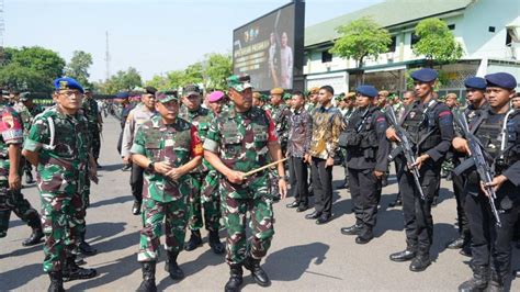 Foto 3 895 Personel Gabungan Diterjunkan Amankan Puncak HSN 2023 Di