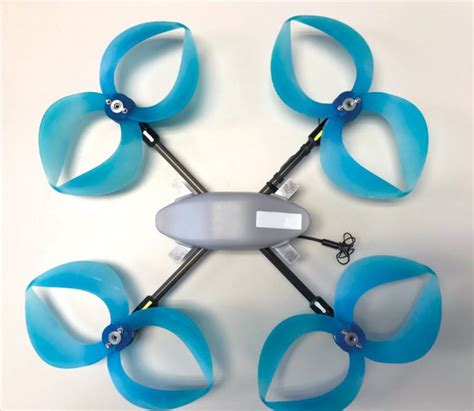 Toroidal Propellers