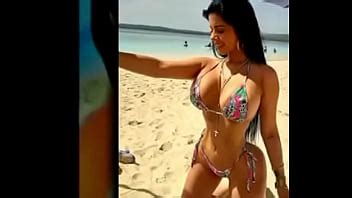 Venezolana Culona Y Tetona Y Bikini En La Playa XNXX