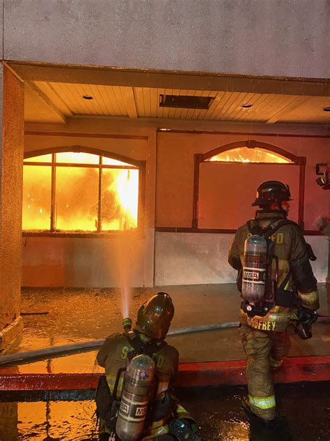 Third Alarm Fire Erupts In San Bernardino Strip Mall VVNG