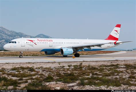 OE LBC Austrian Airlines Airbus A321 111 Photo By Bikfalvi Zsolt ID