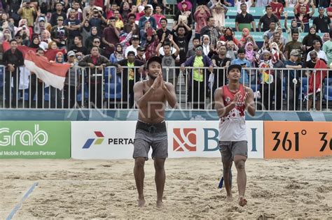 PEREBUTAN MEDALI PERUNGGU VOLI PANTAI PUTRA INDONESIA VS CINA ANTARA Foto