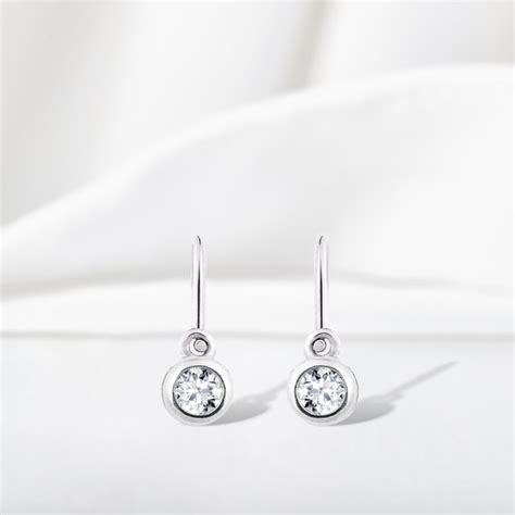 Cute Children'S Diamond Earrings in White Gold | KLENOTA