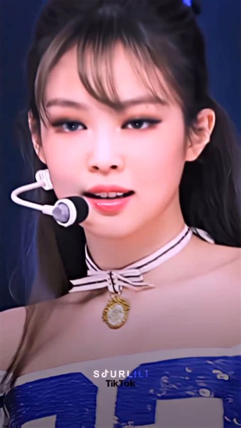 Jennie Edit V Deo Em M Sica K Pop Blakpink Alfabeto Fotos