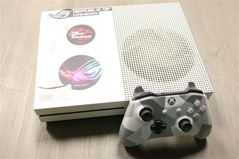 MICROSOFT Xbox One S 1681 Video Gaming Console | USA Pawn