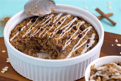 Cinnamon Roll Baked Oatmeal Mind Over Munch