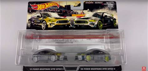 Inside The First Hot Wheels Car Culture 2 Pack Of 2022 Jdm Meets