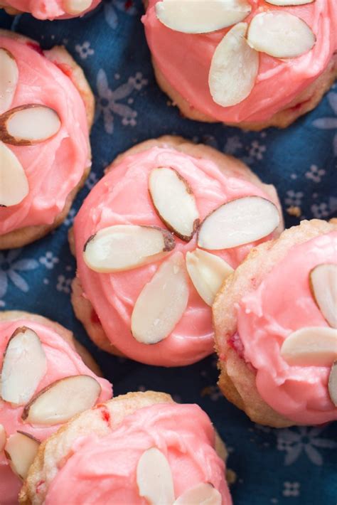 Cherry Almond Amish Sugar Cookies The Gold Lining Girl