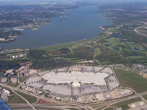 Grapevine Tx An Aerial Shot Of He Southern End Of Lake Grapevine And