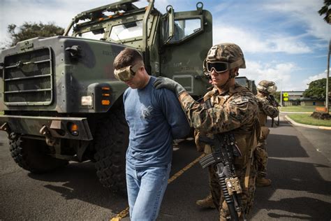 DVIDS - Images - Hawaii Marines Simulate Operation Gothic Serpent ...