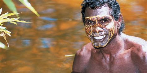 Tiwi Island Aboriginal Cultural Experiece Excursie In Australi