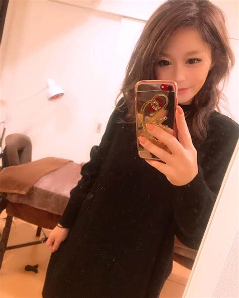 宮下美恵さんのインスタグラム写真 宮下美恵instagram「メンテナンスデー 寒くなってきて、お肌も乾燥が出てきたり