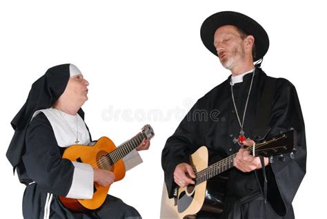 Guitarra Da Freira E Do Padre Foto De Stock Imagem De Cruz Macho