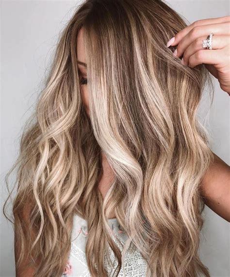 Ces Nuances De Blond Pour Lesquelles On Craque Dirty Blonde Hair