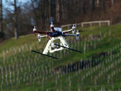 Ferngesteuerte Flugzeug Test Vergleich T V Zertifiziert