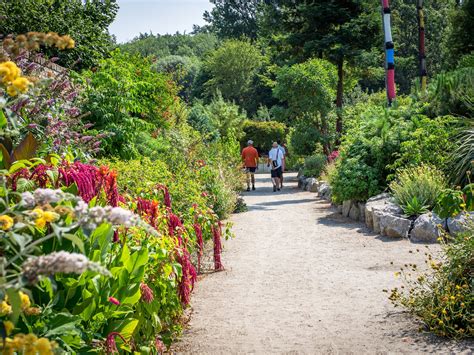 Lullingstone Castle & The World Garden