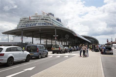 Ocean Terminal Passengers and Cruise Ship Southampton UK Editorial ...