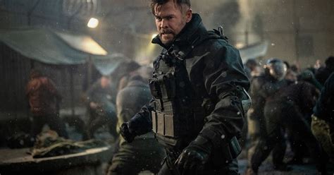 Chris Hemsworth Returns As Tyler Rake In New Trailer For Explosive