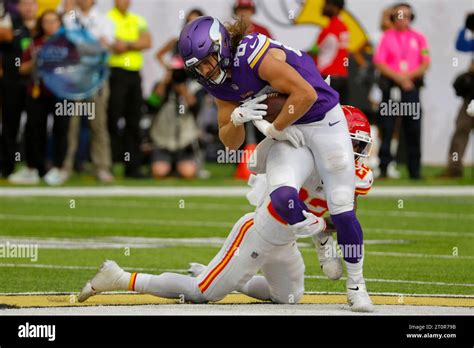 Minnesota Vikings Tight End Tj Hockenson 87 Tries To Break A Tackle