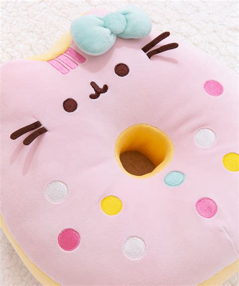 Hello Kitty® X Pusheen® Donut Plush Pusheen Shop
