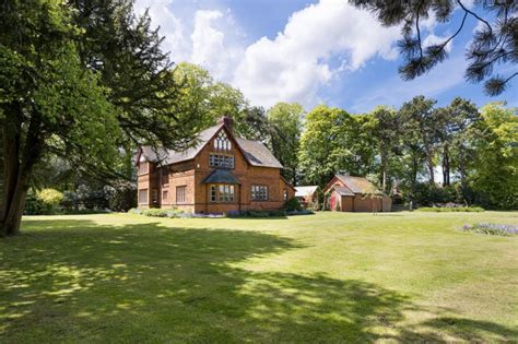 Jack Lane Moulton Northwich 5 Bedroom Detached