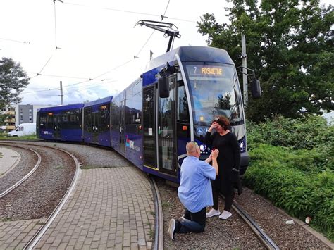 Zar Czyny Na P Tli Tramwajowej We Wroc Awiu Par Motornicznych Z