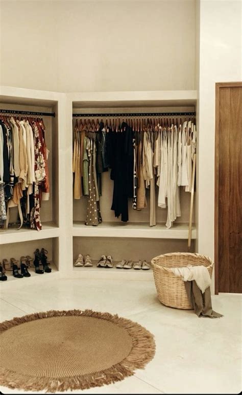 Closet- wardrobe goals ( easy to do )🤍 | Concrete bedroom, Closet ...