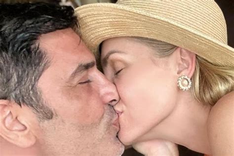 Ana Hickmann Se Declara Para Edu Guedes Ap S Assumir Namoro