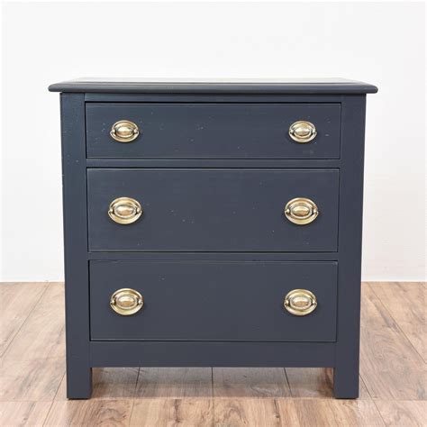 This Hepplewhite Nightstand Is Featured In A Solid Wood Painted In A