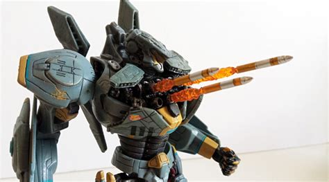 Ultimate Striker Eureka Pacific Rim Jaeger Neca Figurika