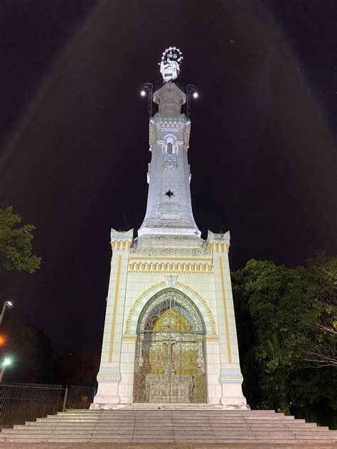 Monumento De Nossa Senhora Auxiliadora Ganha Nova Ilumina O