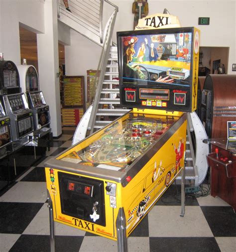 Taxi Pinball Machine Fun