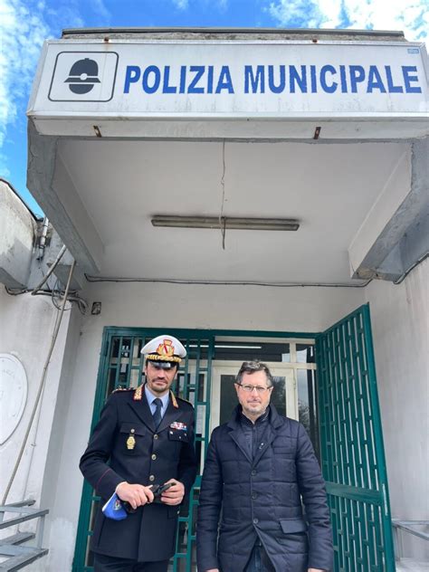 Arzano Scorta Al Comandante Della Polizia Municipale Di Arzano