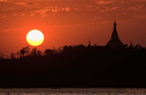 En Remontant Le Fleuve Kaladan Arakan Myanmar Olivier GUILBAUD