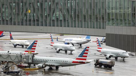 How to check flight delays at JFK, LGA, HPN and EWR airports in NYC