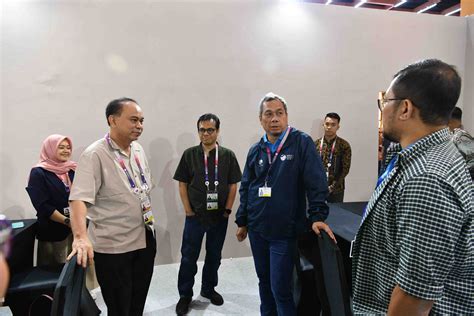 Infopublik Menkominfo Tinjau Persiapan Media Center Ktt Asean