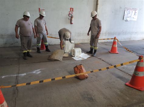 Treinamento PMAS e simulado derramamento de produtos químicos Sirtec