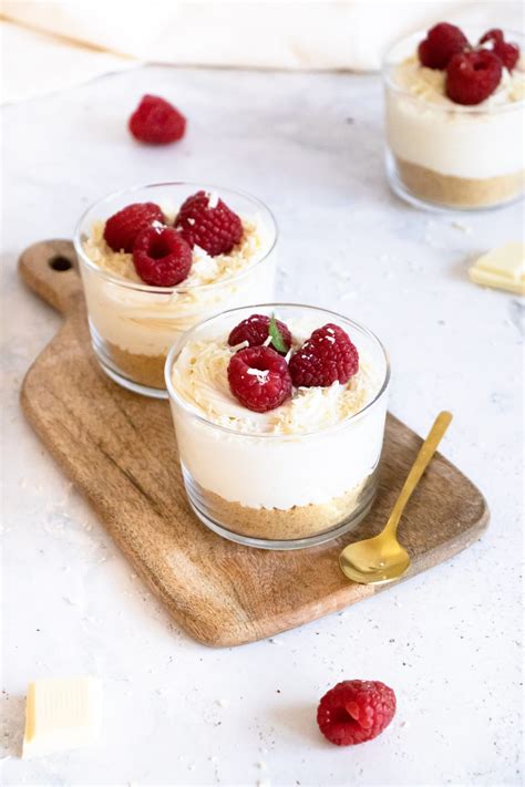 Witte Chocolade Cheesecake In Een Glaasje Recept De Kokende Zussen