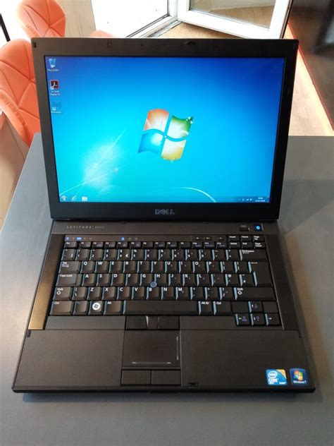 Dell Latitude E6410 - colchesterit.com