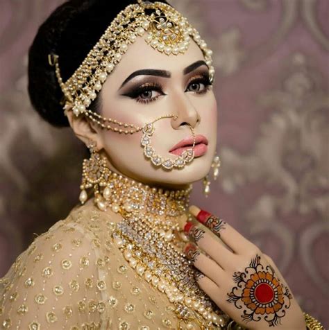 Pin by rinku sarker on wedding makeup | Bridal makeup images, Pakistani ...