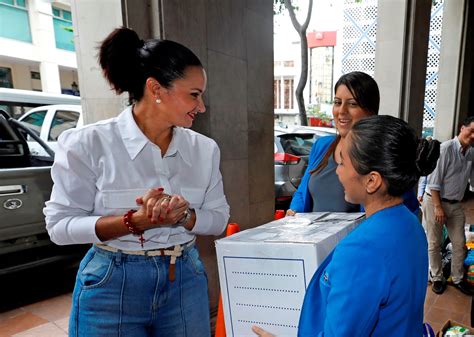 La Prefectura Ciudadana Del Guayas Lleva A Esmeraldas Toneladas De