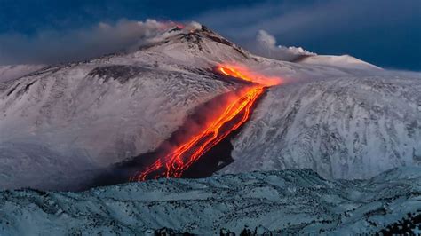 What Are Volcanoes And Earthquakes Ks2 Topic Ages 7 11 Bbc Bitesize