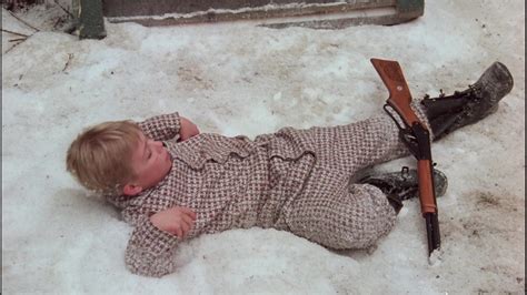 Daisy Red Ryder Gun Held By Peter Billingsley As Ralphie In A Christmas