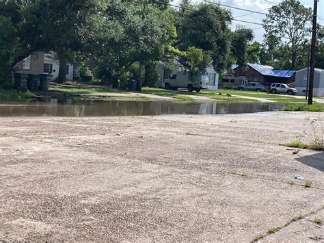 Overnight Rain Leaves Streets Still Flooded In Lake Charles