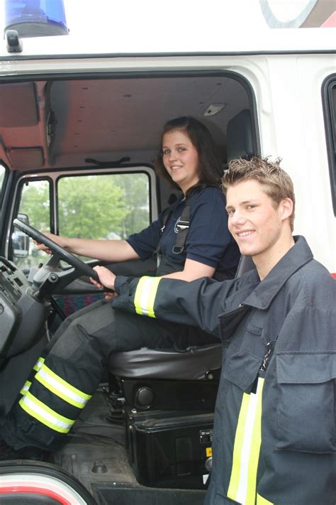 Weg F R Den Gro En Feuerwehr F Hrerschein Ist Frei Dfv Am Ziel