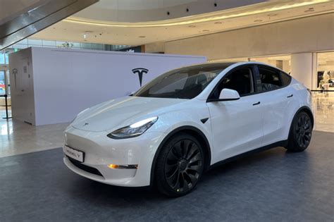 特斯拉新春大禮？台灣跟進大降價 Tesla Model Y最高降幅達22萬元！ 國內車訊 發燒車訊