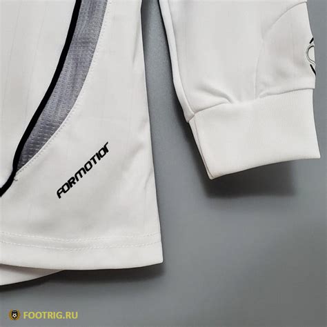 Ретро футболка Реал Мадрид 2006-07 года с длинным рукавом ⚽️ Купить от ...